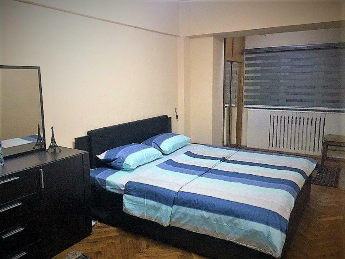 100m² 3 slaapkamer, 1 privé badkamer Appartement in Shaykhontohur District Tasjkent Buitenkant foto